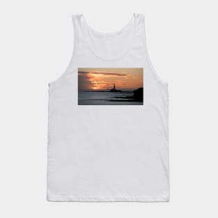 January sunrise at St Mary's Island - Panorama Tank Top